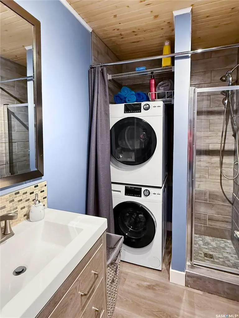 33 Main Street Candle Lake SK S0J 3E0