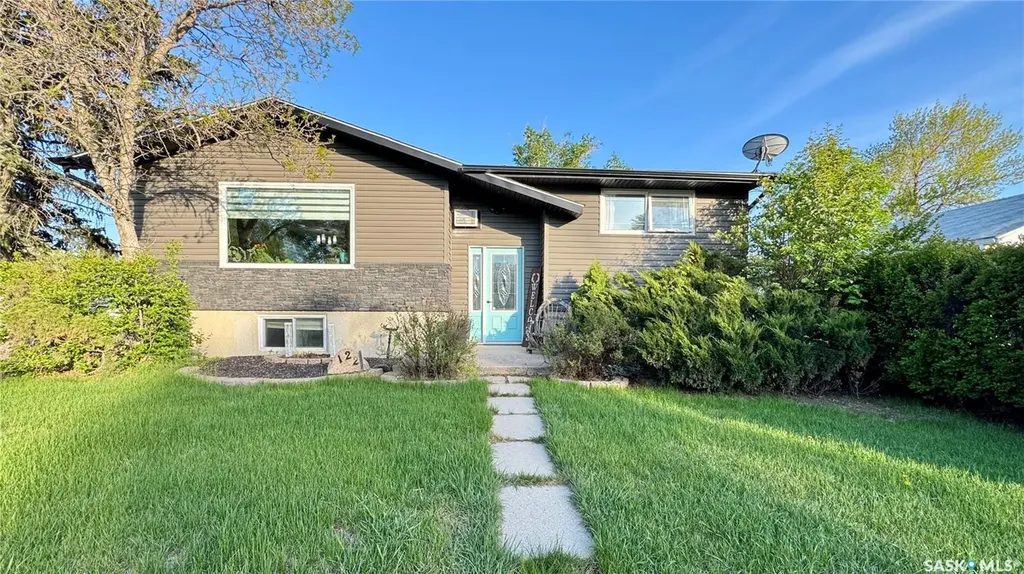 122 Hamilton Street Davidson SK S0G 1A0