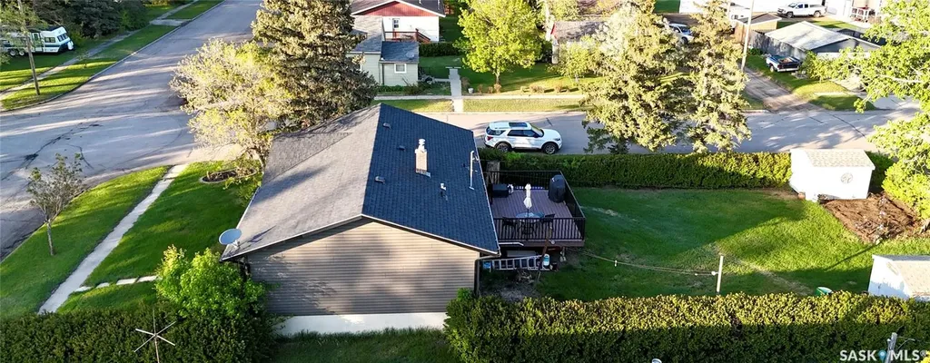 122 Hamilton Street Davidson SK S0G 1A0