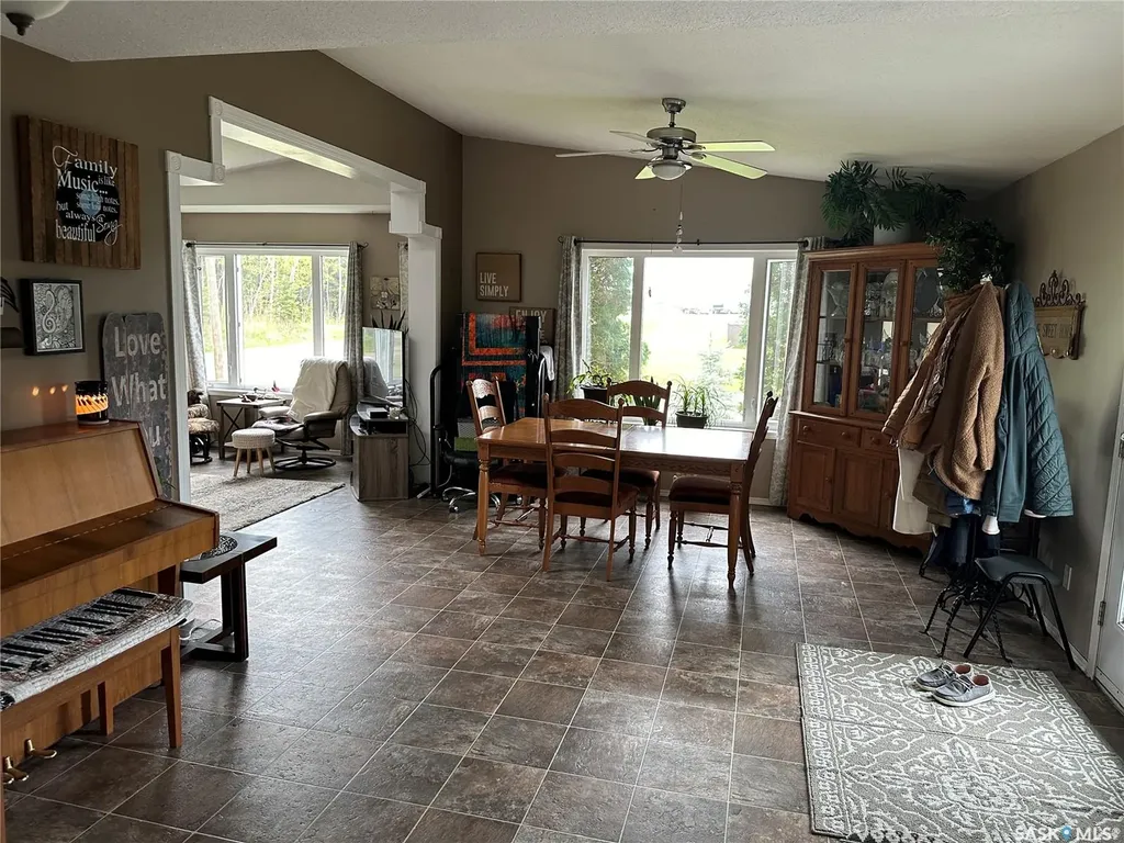 228 6th Avenue N Big River SK S0J 0E0