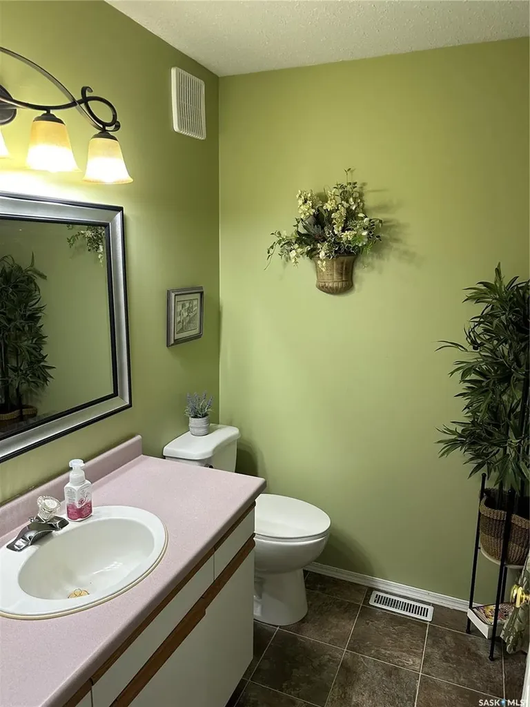 228 6th Avenue N Big River SK S0J 0E0