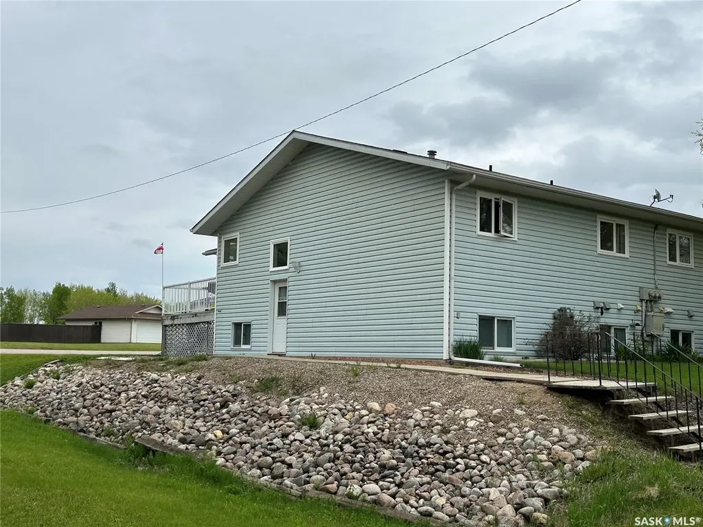 228 6th Avenue N Big River SK S0J 0E0