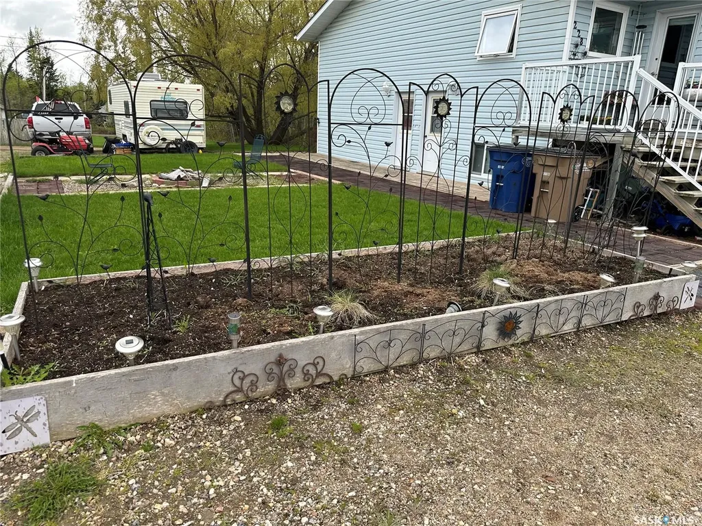 228 6th Avenue N Big River SK S0J 0E0