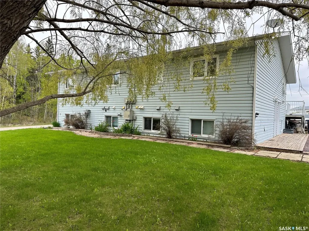 228 6th Avenue N Big River SK S0J 0E0