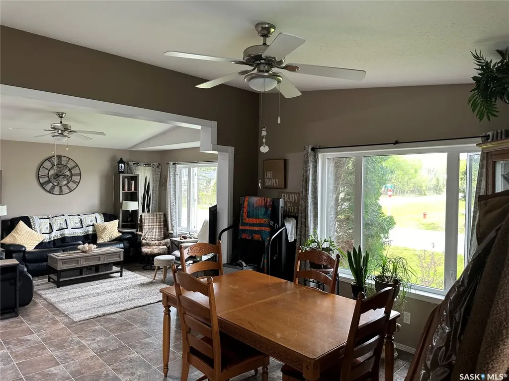 228 6th Avenue N Big River SK S0J 0E0