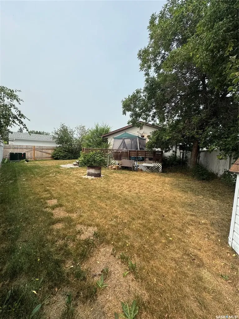 713 Birch Crescent Hudson Bay SK S0E 0Y0