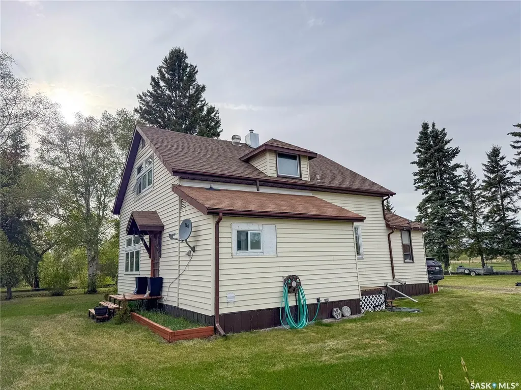 22 Main Street Invergordon Rm No. 430 SK S0K 1A0