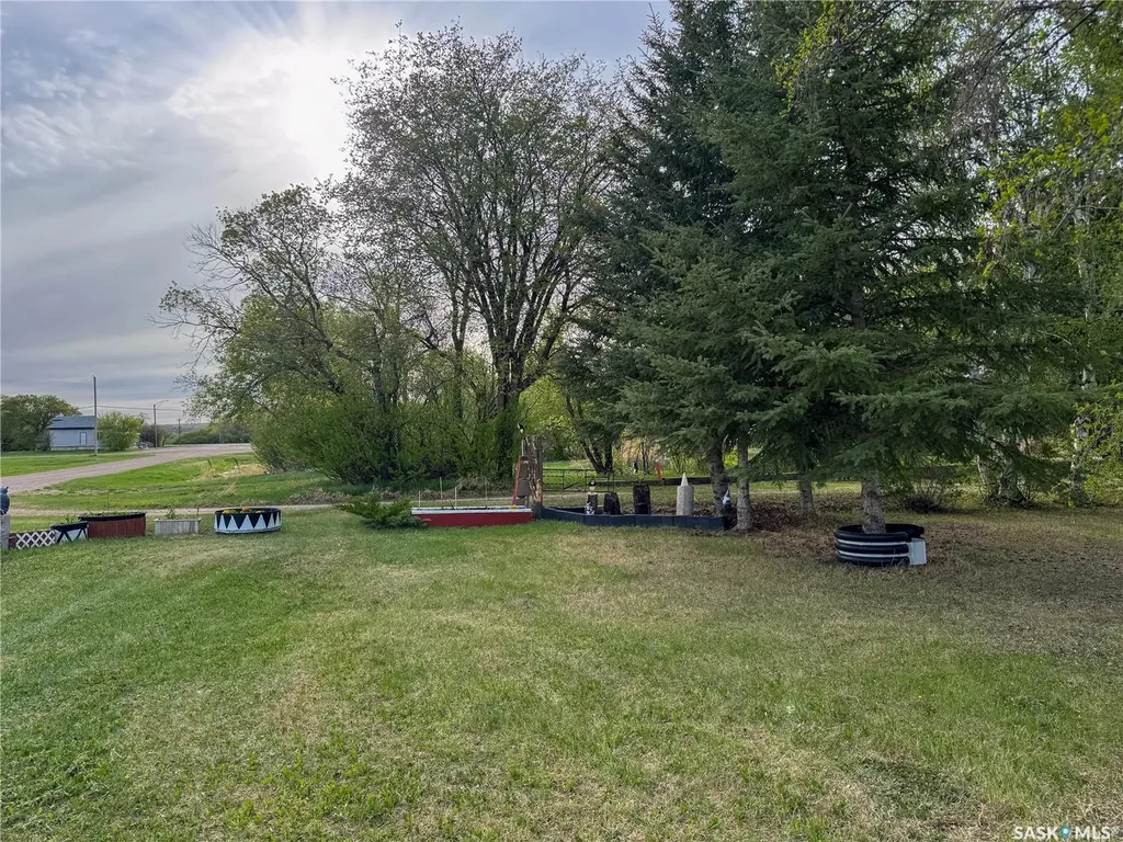 22 Main Street Invergordon Rm No. 430 SK S0K 1A0