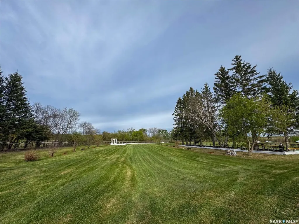 22 Main Street Invergordon Rm No. 430 SK S0K 1A0