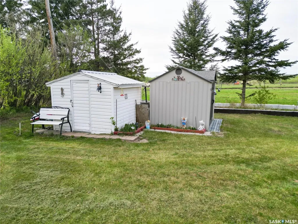 22 Main Street Invergordon Rm No. 430 SK S0K 1A0