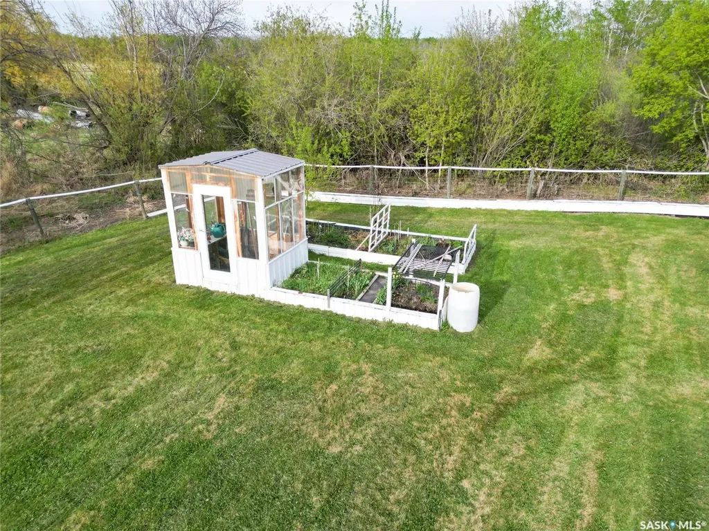 22 Main Street Invergordon Rm No. 430 SK S0K 1A0