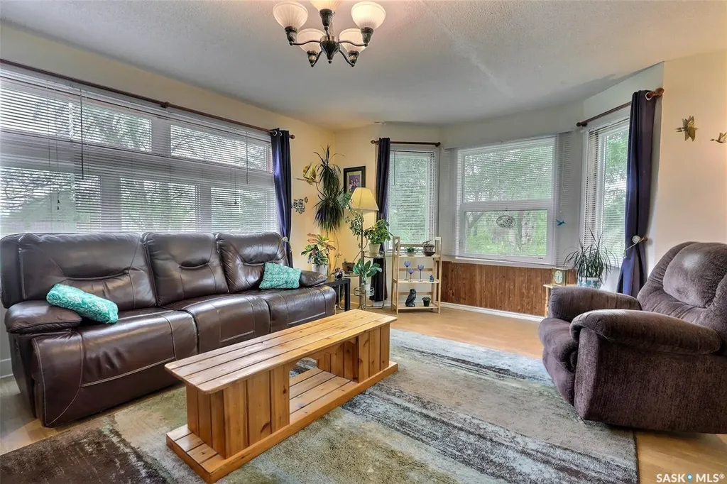 22 Main Street Invergordon Rm No. 430 SK S0K 1A0