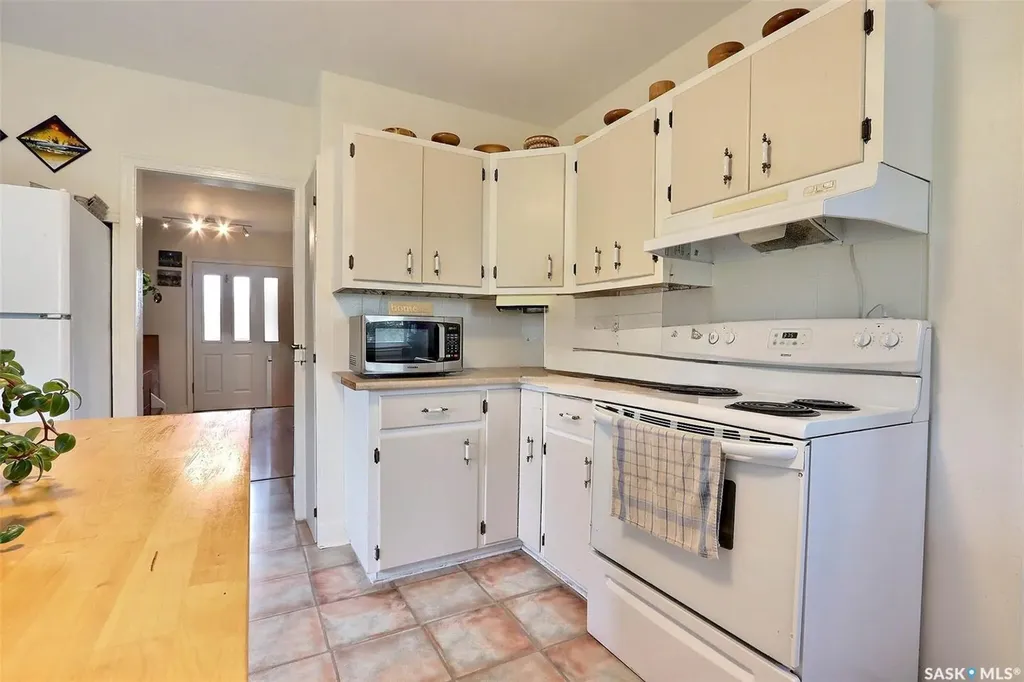 22 Main Street Invergordon Rm No. 430 SK S0K 1A0