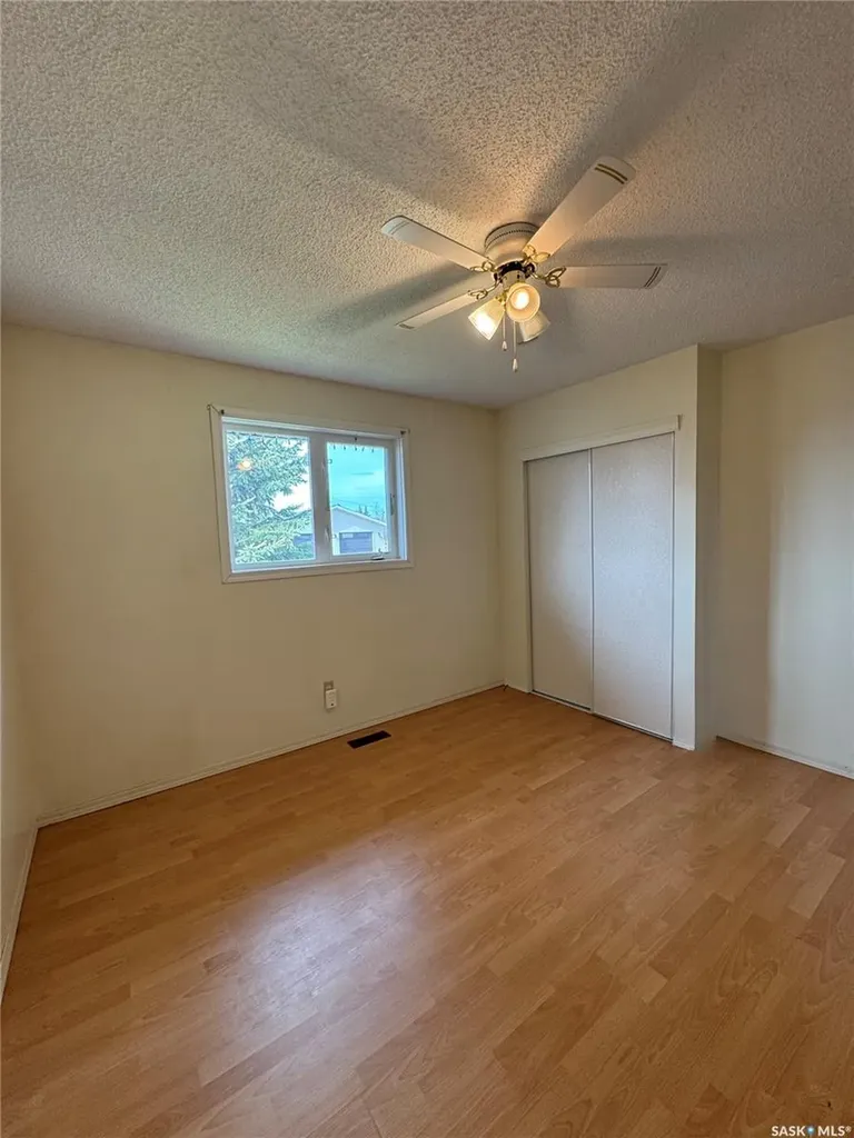 715 6th Avenue Hudson Bay SK S0E 0Y0