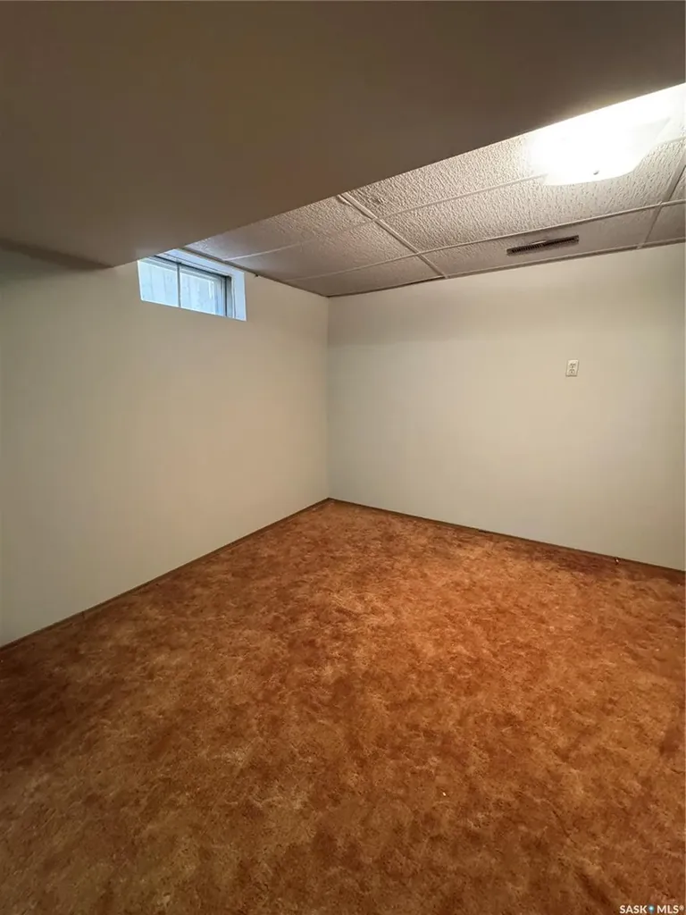 715 6th Avenue Hudson Bay SK S0E 0Y0