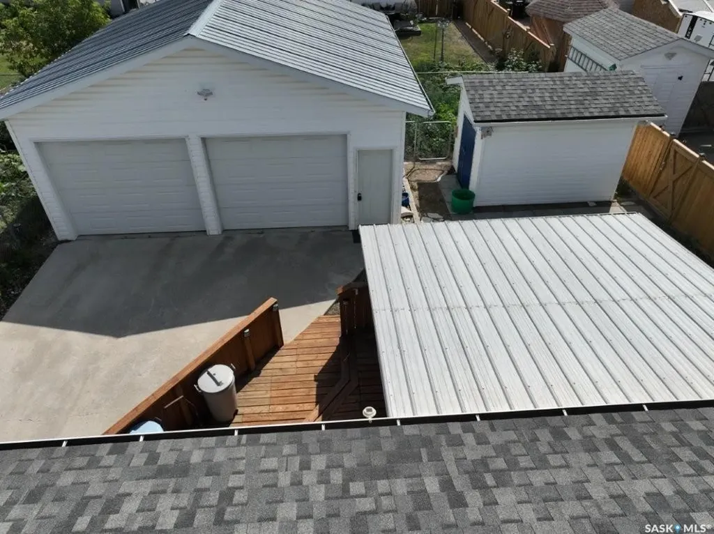 715 6th Avenue Hudson Bay SK S0E 0Y0