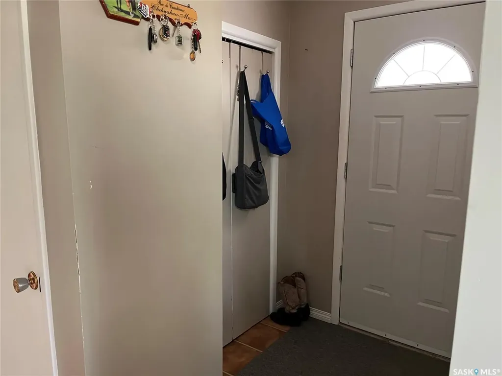 204 William Street Hazenmore SK S0H 1C0