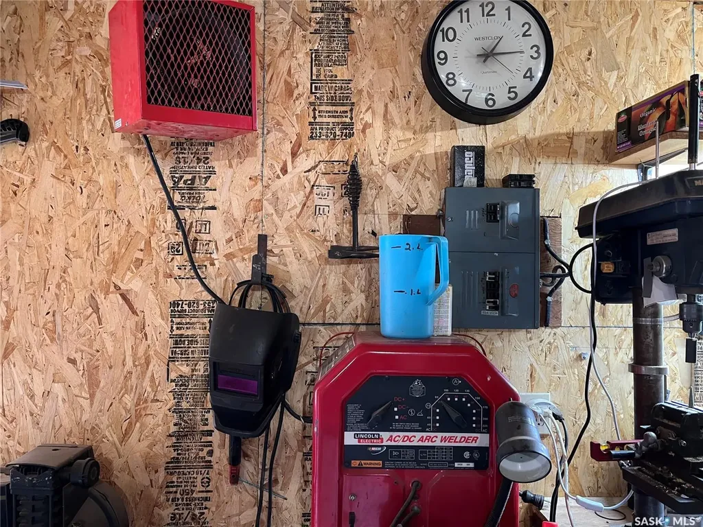 204 William Street Hazenmore SK S0H 1C0