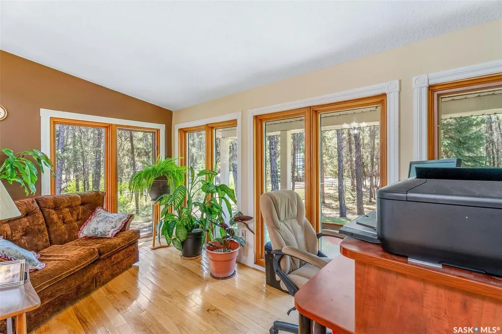 543 Pineland Place Buckland Rm No. 491 SK S6V 5R3