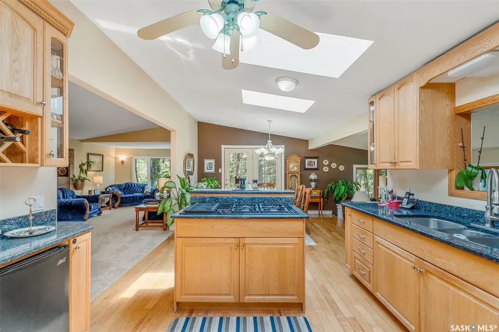 543 Pineland Place Buckland Rm No. 491 SK S6V 5R3