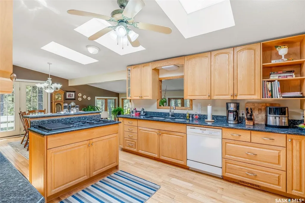 543 Pineland Place Buckland Rm No. 491 SK S6V 5R3