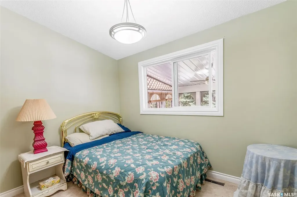 543 Pineland Place Buckland Rm No. 491 SK S6V 5R3