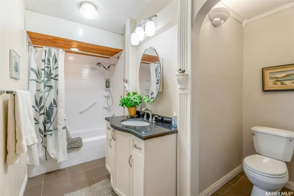 543 Pineland Place Buckland Rm No. 491 SK S6V 5R3