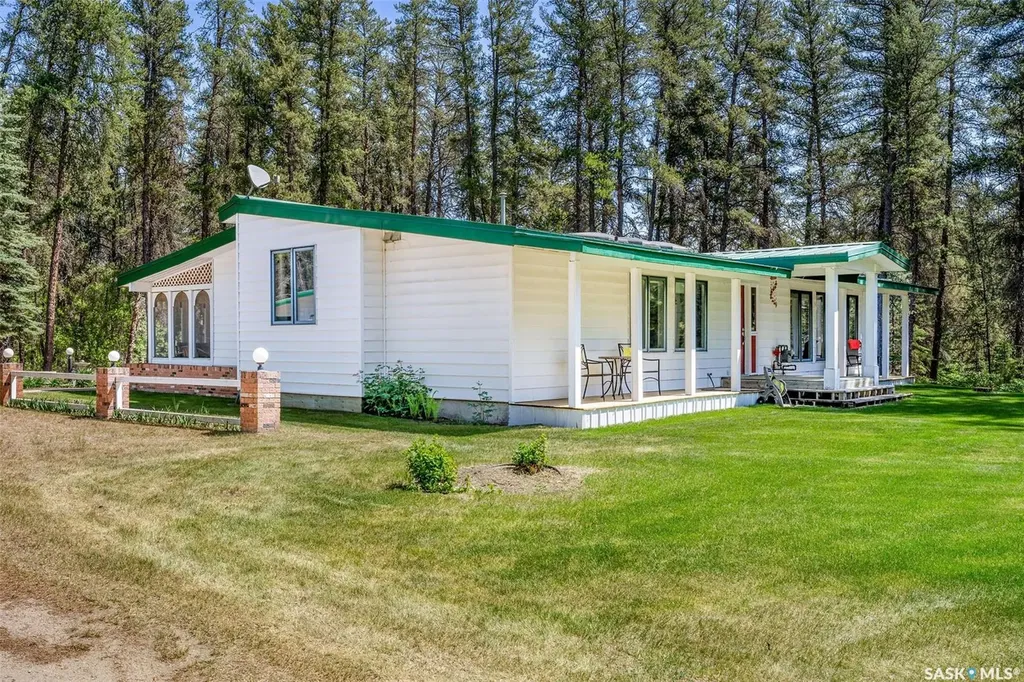 543 Pineland Place Buckland Rm No. 491 SK S6V 5R3