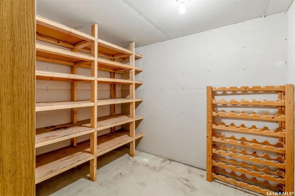 543 Pineland Place Buckland Rm No. 491 SK S6V 5R3