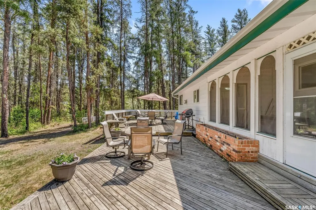 543 Pineland Place Buckland Rm No. 491 SK S6V 5R3