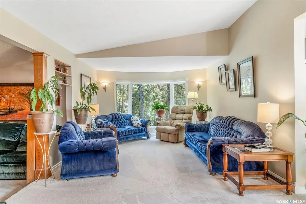 543 Pineland Place Buckland Rm No. 491 SK S6V 5R3