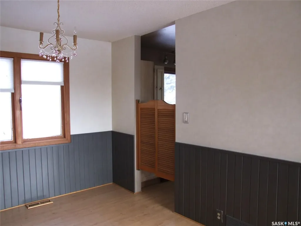 201 8th Street W Leader SK S0N 1H0