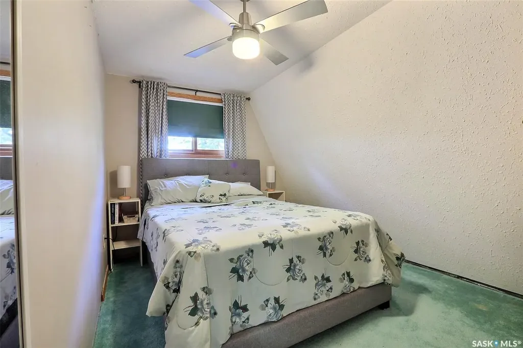 2 3rd Crescent Candle Lake SK S0J 3E0