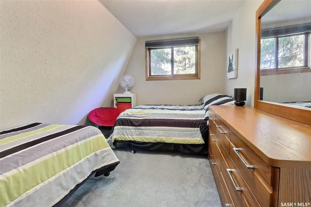 2 3rd Crescent Candle Lake SK S0J 3E0