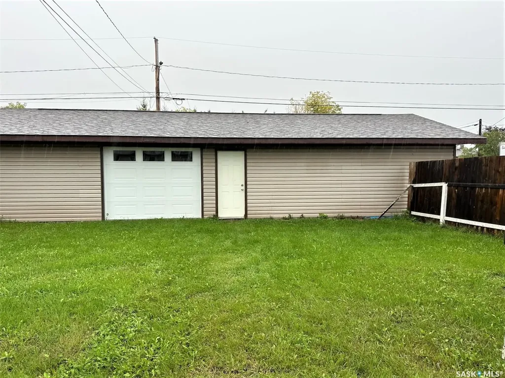 701 Donald Street Hudson Bay SK S0E 0Y0