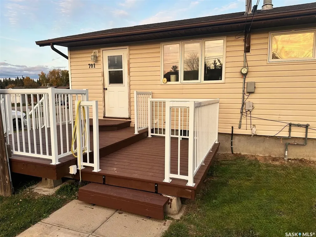 701 Donald Street Hudson Bay SK S0E 0Y0