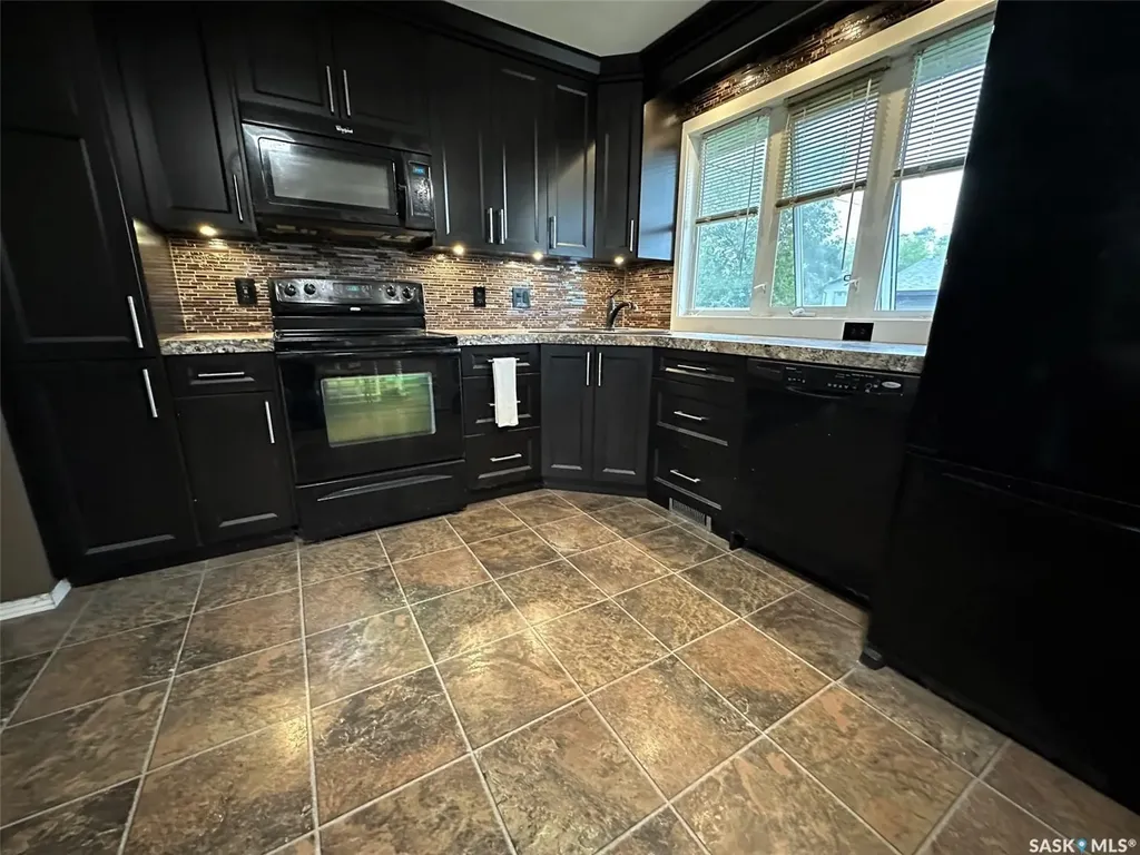 701 Donald Street Hudson Bay SK S0E 0Y0