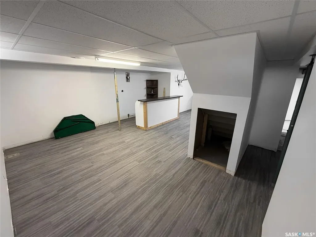 208 1st Street E Climax SK S0N 0N0