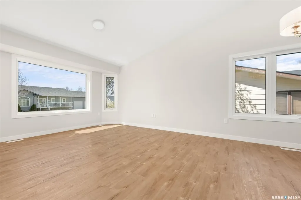 107 Valleyview Drive Caronport SK S0H 0S0