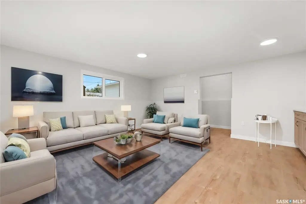 107 Valleyview Drive Caronport SK S0H 0S0