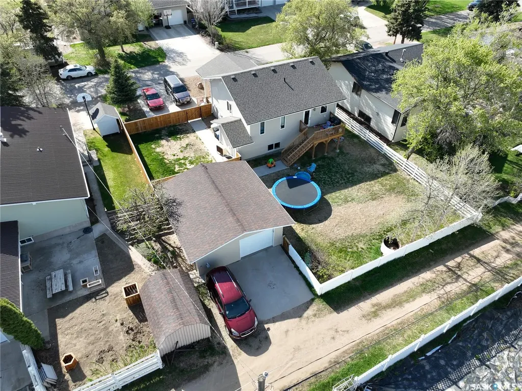 107 Valleyview Drive Caronport SK S0H 0S0