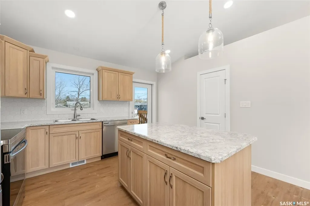 107 Valleyview Drive Caronport SK S0H 0S0