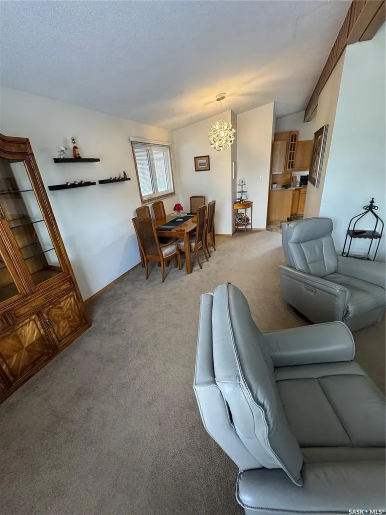 112 Assiniboia Avenue Assiniboia SK S0H 0B0