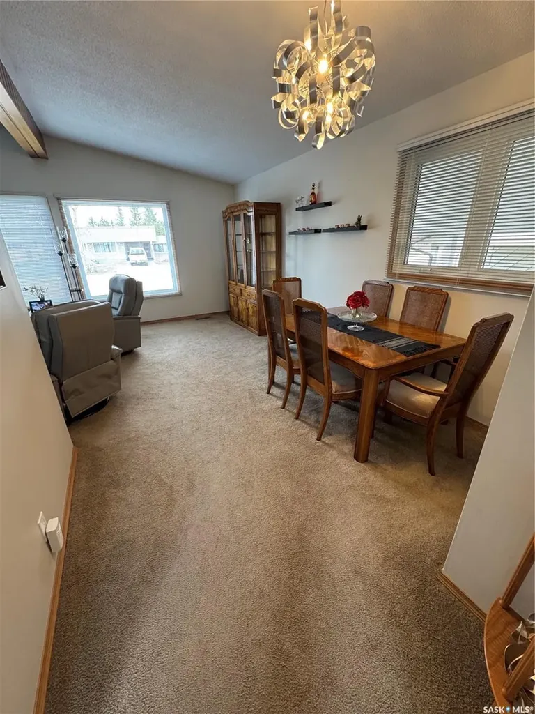 112 Assiniboia Avenue Assiniboia SK S0H 0B0