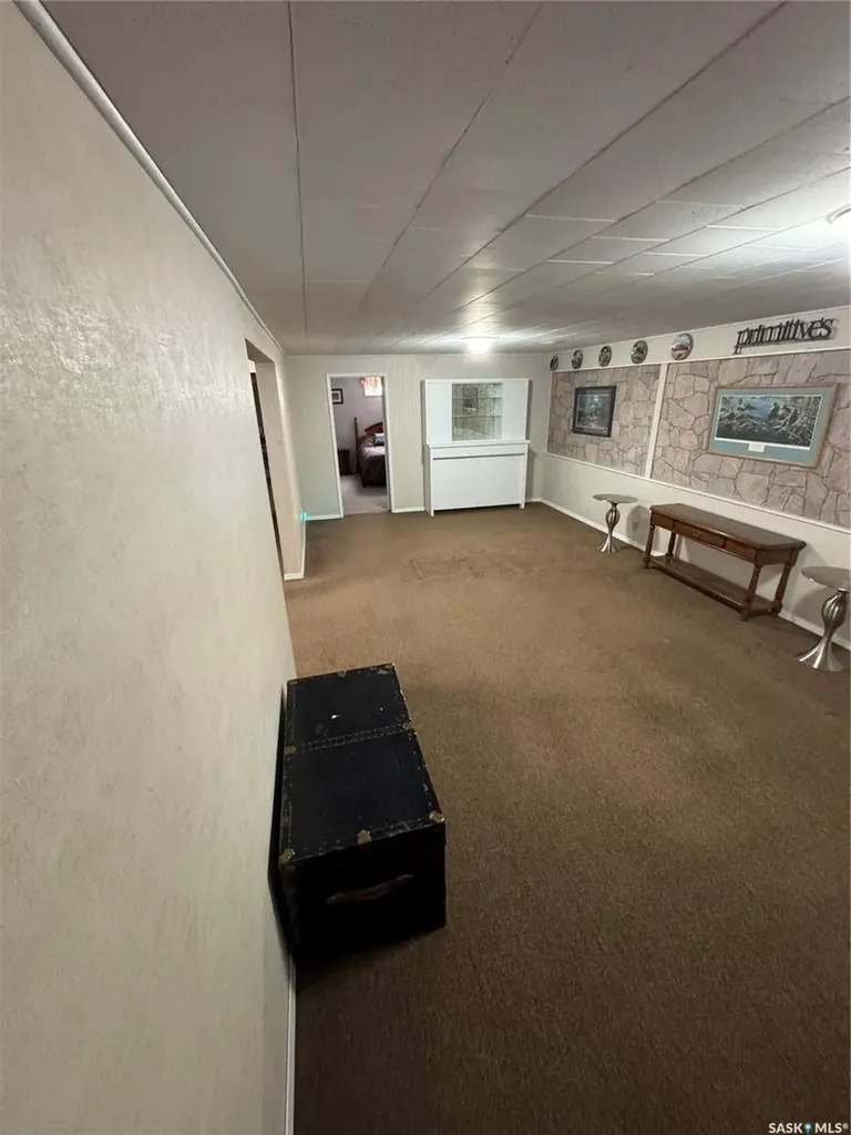 112 Assiniboia Avenue Assiniboia SK S0H 0B0