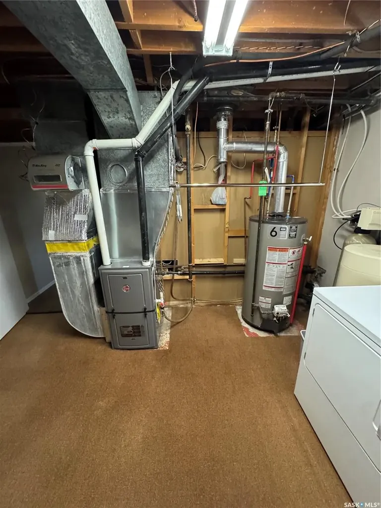 112 Assiniboia Avenue Assiniboia SK S0H 0B0