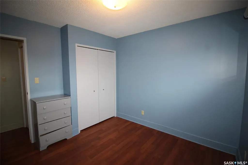 128 1st Street E Frontier SK S0N 0W0