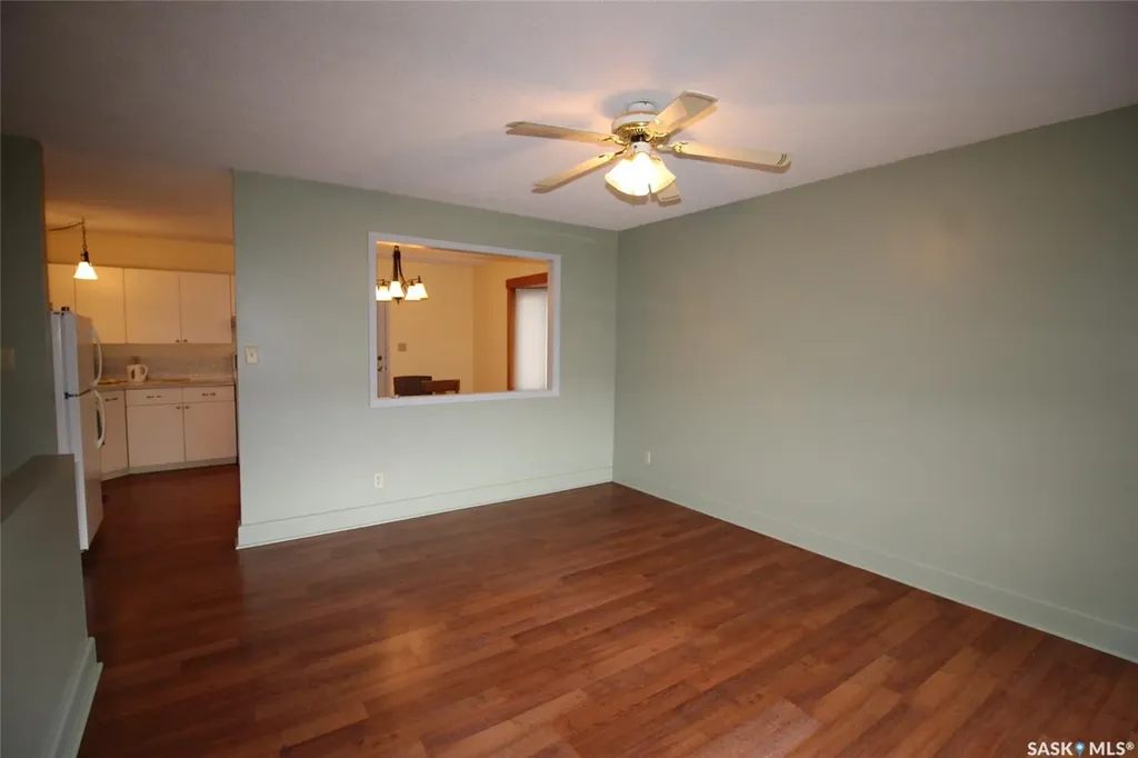 128 1st Street E Frontier SK S0N 0W0