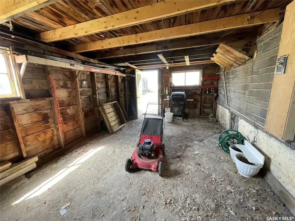 104 1st Avenue W Coleville SK S0L 0K0