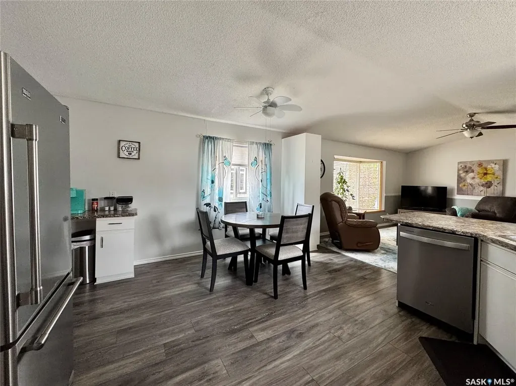 317 Riedel Avenue E Langenburg SK S0A 2A0